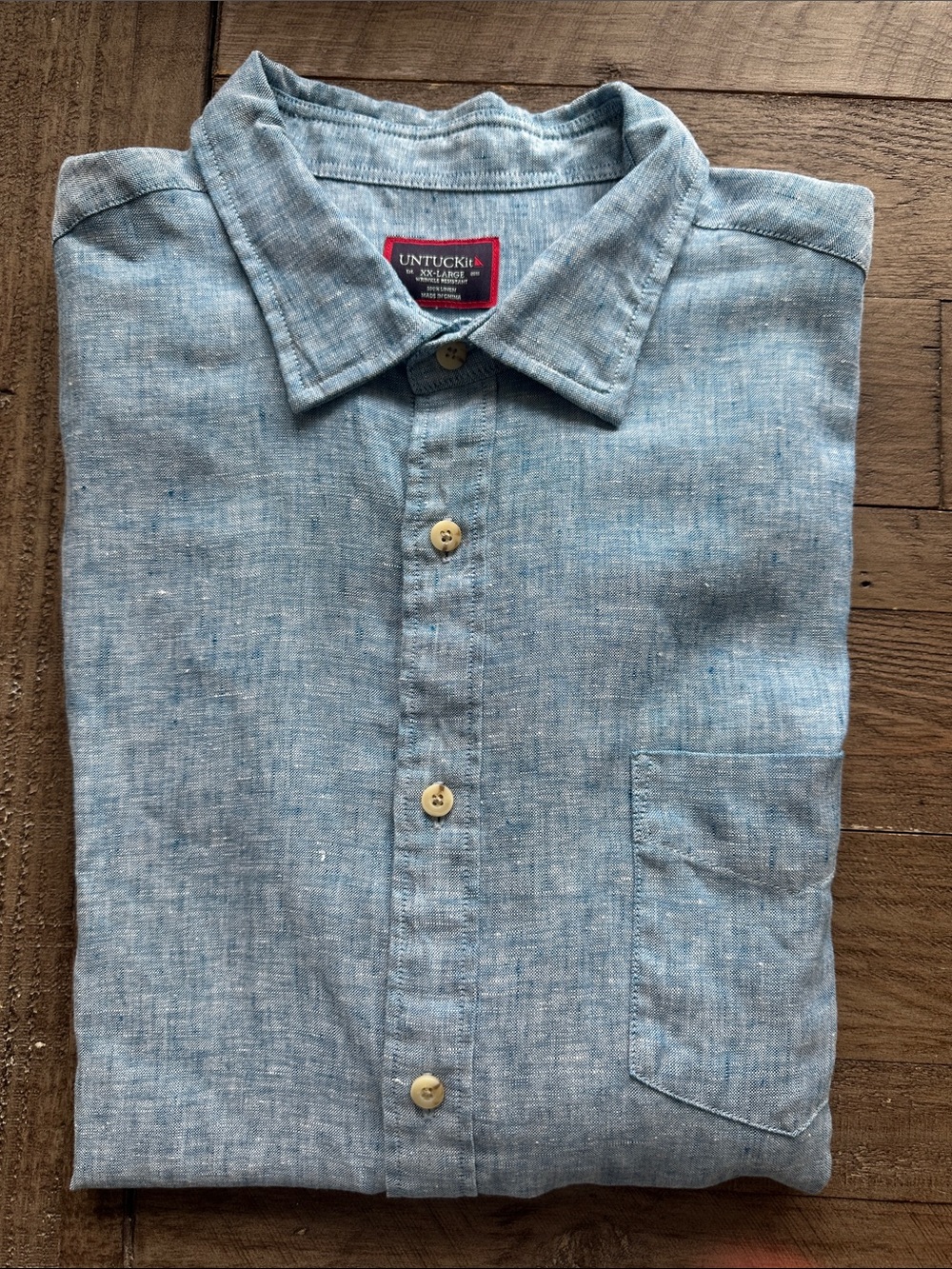 UNTUCKit Light Blue Casual Button-Down Linen Shirt